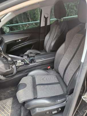 Peugeot 5008 Anné 2018  Automatik gasoil Full Option image 7