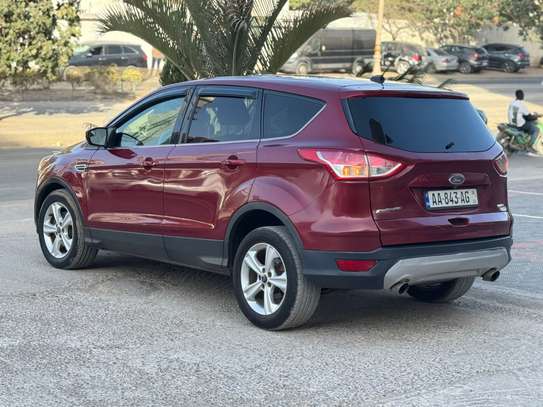 Ford Escape image 2