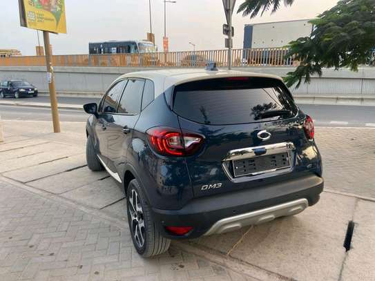 renault captur 2017 image 9