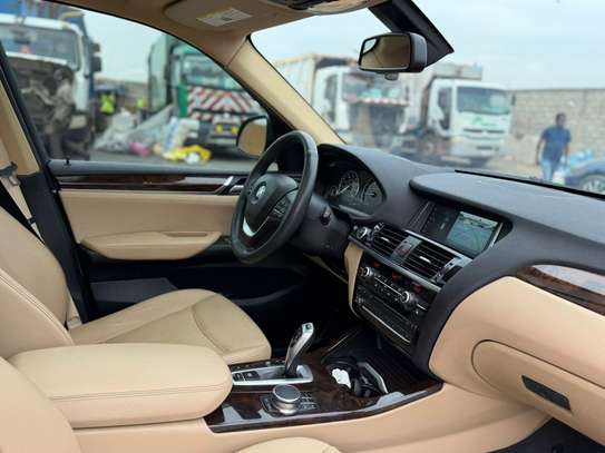 BMW X3  2017 image 9