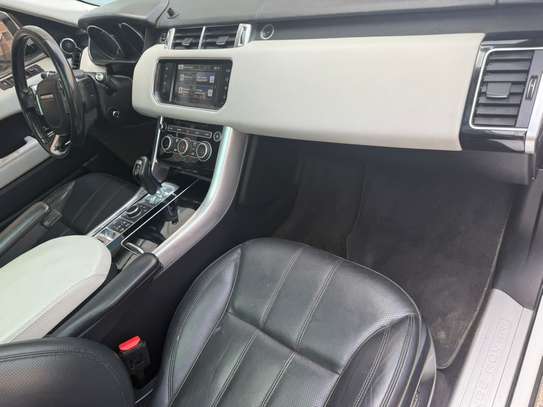 Range Rover Sport 2016 image 11