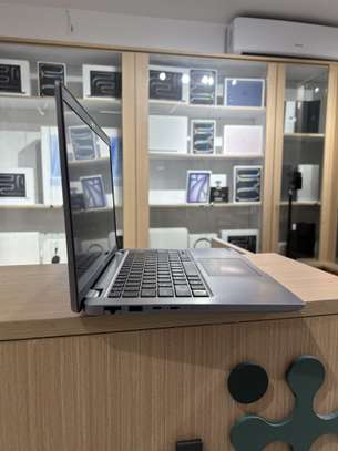 Dell Latitude 5450 - Intel Ultra 5 | 16GB RAM | 256 image 3