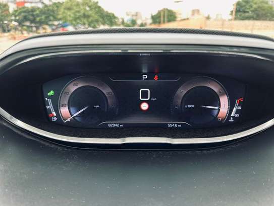 PEUGEOT 3008 GTLINE image 12
