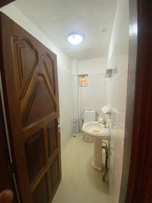 Un Appartement F3 à louer à Ngor Diarama image 8