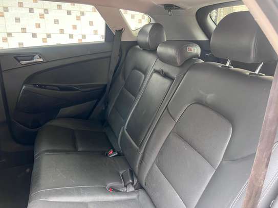 Hyundai Tucson limited image 7