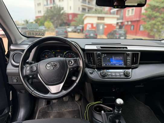 TOYOTA RAV 4 2018 image 7