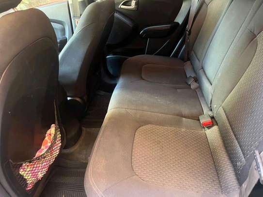 Hyundai tucson image 7
