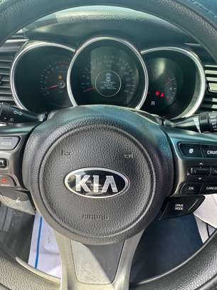 Kia k5 image 8