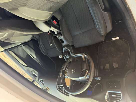 Citroen c4 image 2