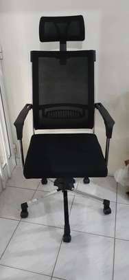 Chaise et fauteuils de bureau image 7
