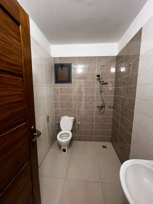 Appartement F4 à louer à la Zone B image 5