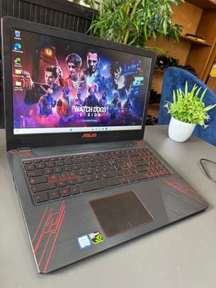 Asus gamer / i5 8th / gtx 1050 / 16gb ram / ssd 512gb image 5