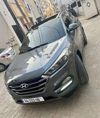 Hyundai tucson image 4