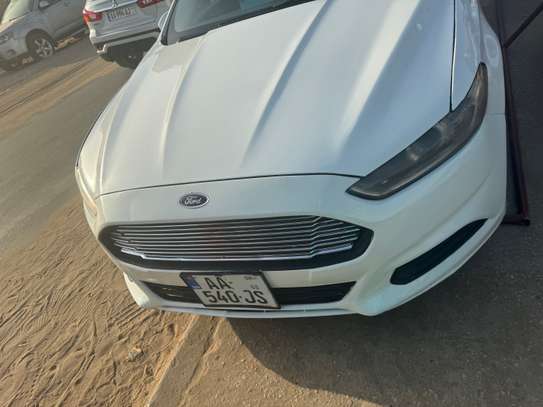 ford fusion image 6