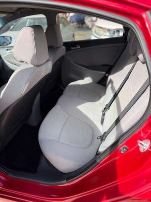 Hyundai accent image 7