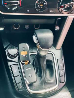 Kia Seltos 2020 image 1