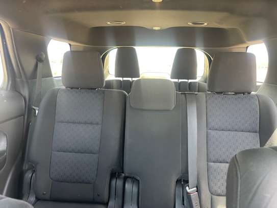 Ford explorer image 10