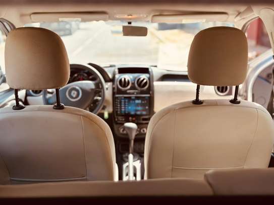 Renault Duster 2017 image 8