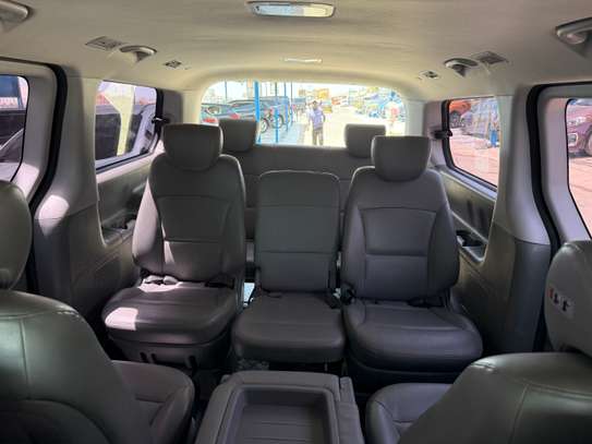 Hyundai Starex  2017 image 14