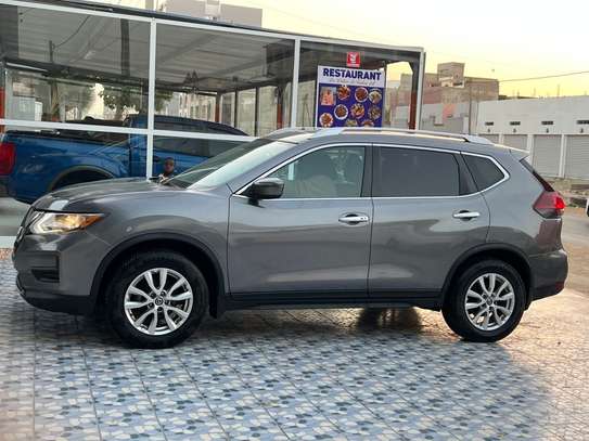 Nissan rogue image 8