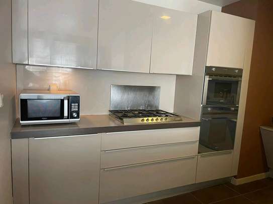 Bel appartement  type F4 à Fann Residence image 14
