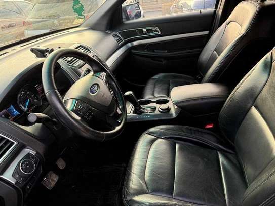 Ford explorer Limited 2017 image 8