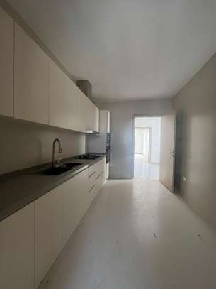 Bel appartements a Amitié 3 / Résidence Keur Aissatou image 11