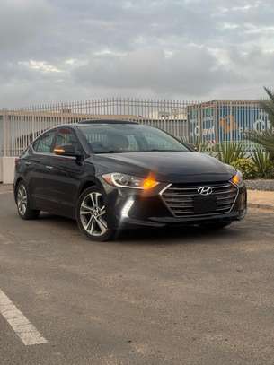 Hyundai elantra Limited image 9