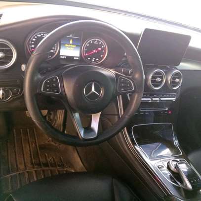 Mercedes GLC 300 image 3