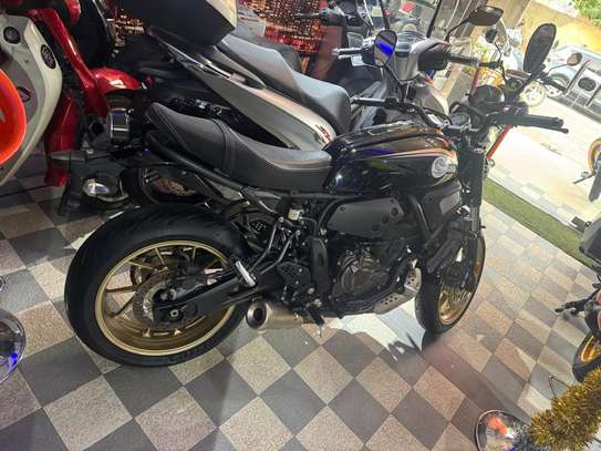 A vendre  Moto YAMAHA image 3