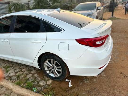 Hyundai sonata 2015 image 9