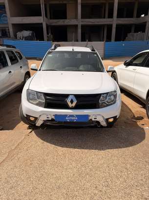 Renault  Oroch  blanc double cabine image 3