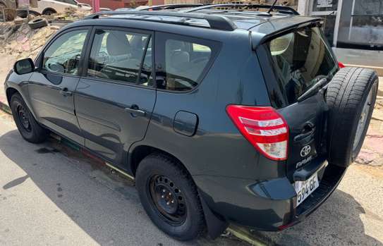 Toyota Rav4 AWD image 8
