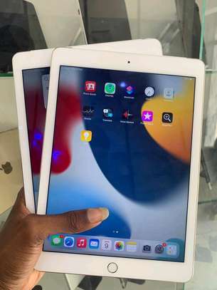Ipad Air2 128gb Cellulaire image 5