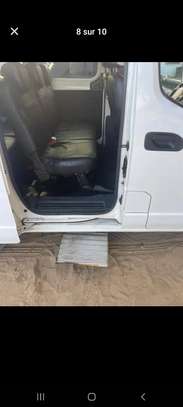 Nissan NV200 7places image 4