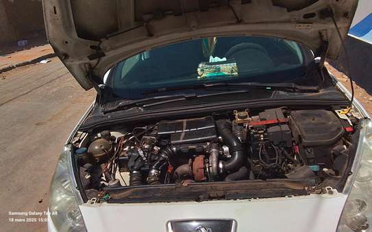 peugeot 308 2014 image 8