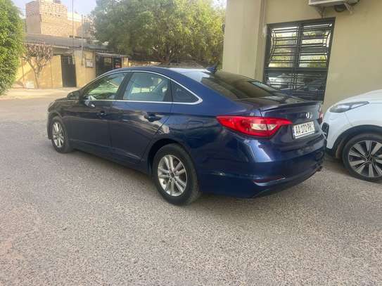 HYUNDAI SONATA 2017 image 9