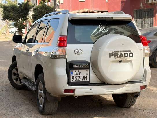 TOYOTA LAND CRUISER PRADO 2012 image 9