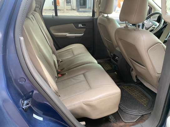 FORD EDGE SEL image 6