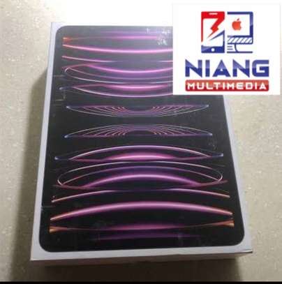 IPad Pro m2 12.9 image 1