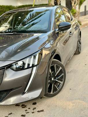 PEUGEOT 208 GT Année 2024 image 7