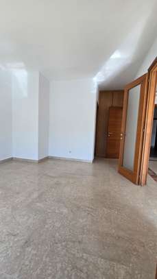 DUPLEX DE 4 CHAMBRES A FANN RÉSIDENCE image 10