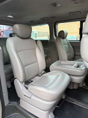 Hyundai starex image 7