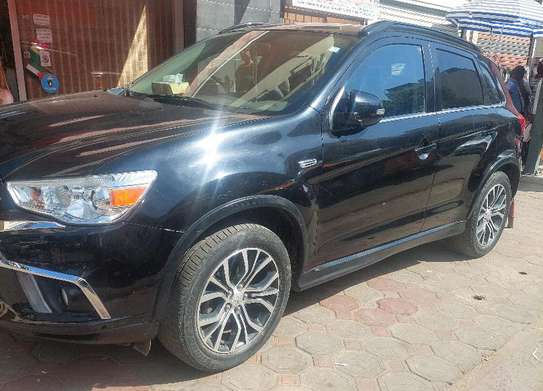 Mitsubishi 4X2 SUV- 2018 image 2