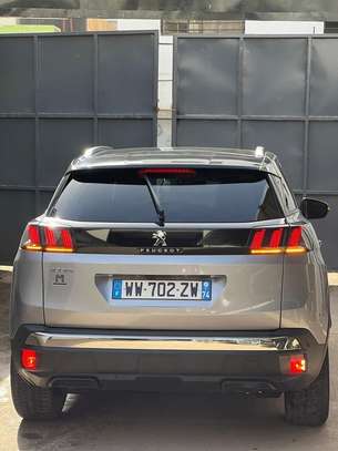 Peugeot 3008 image 1