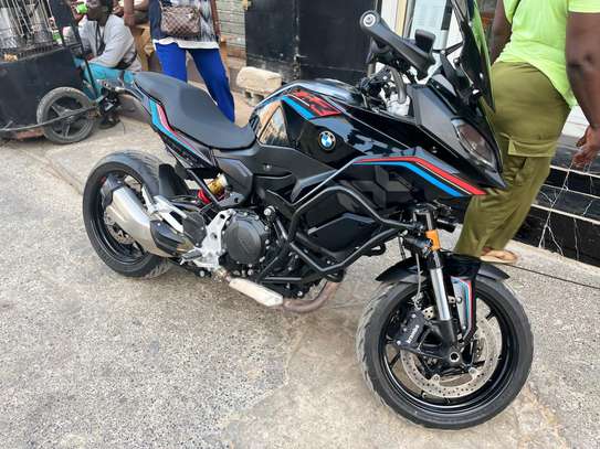 BMW XR F900 image 2