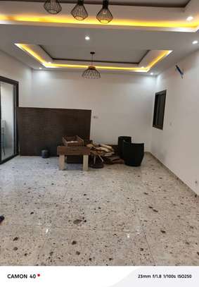 Appartement neuve spacieux á louer a sacre coeur 3 vdn image 10