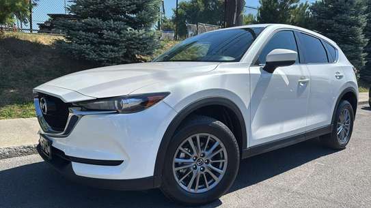 Mazda CX-5 image 1