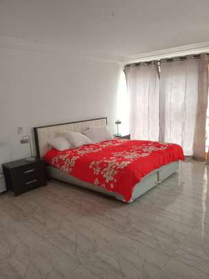 Beau duplex meublé louer a Ouakam image 8