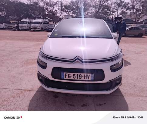 CITROEN C4 2019 image 1